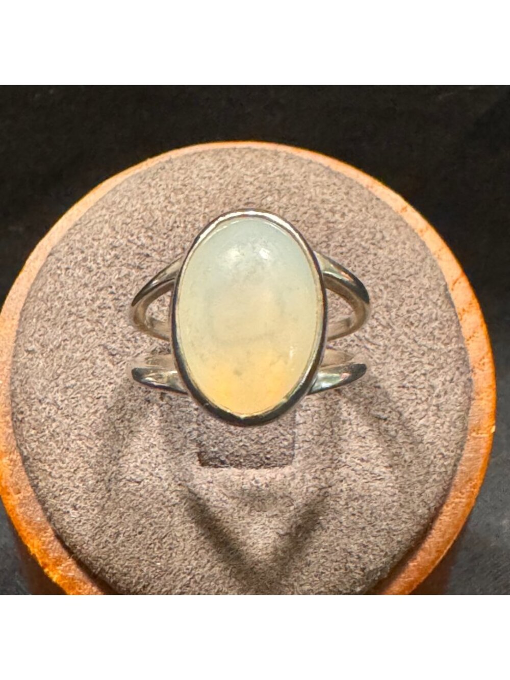 Sterling Silver 925 Cabochon Moonstone Bezel Set Statement Ring Size 5.5